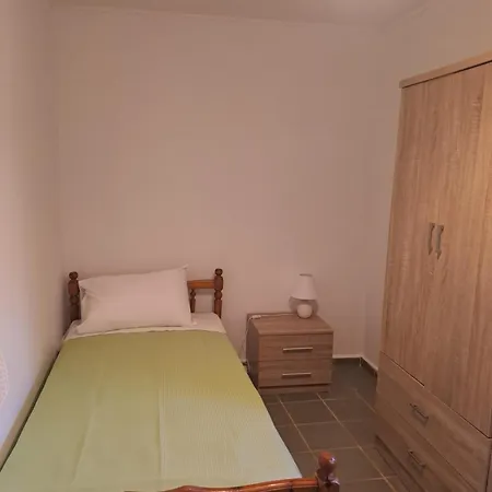 Vilă ο παράδεισος της αφροδίτης *