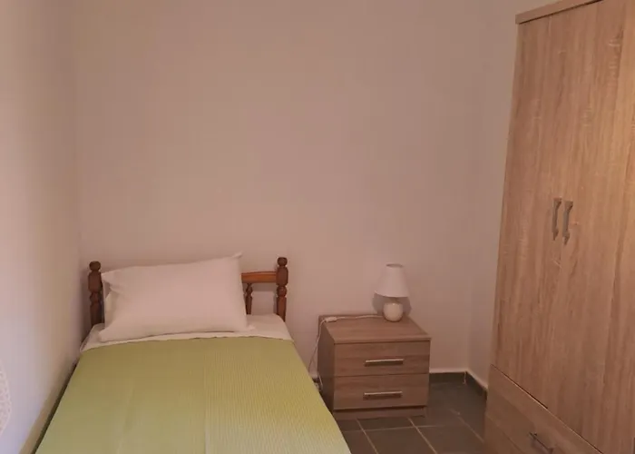 فيلة ο παράδεισος της αφροδίτης *